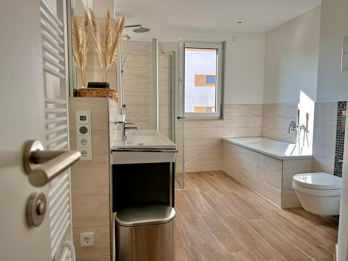 Komfortables Feriendomizil In Leipzig Appartement Buitenkant foto